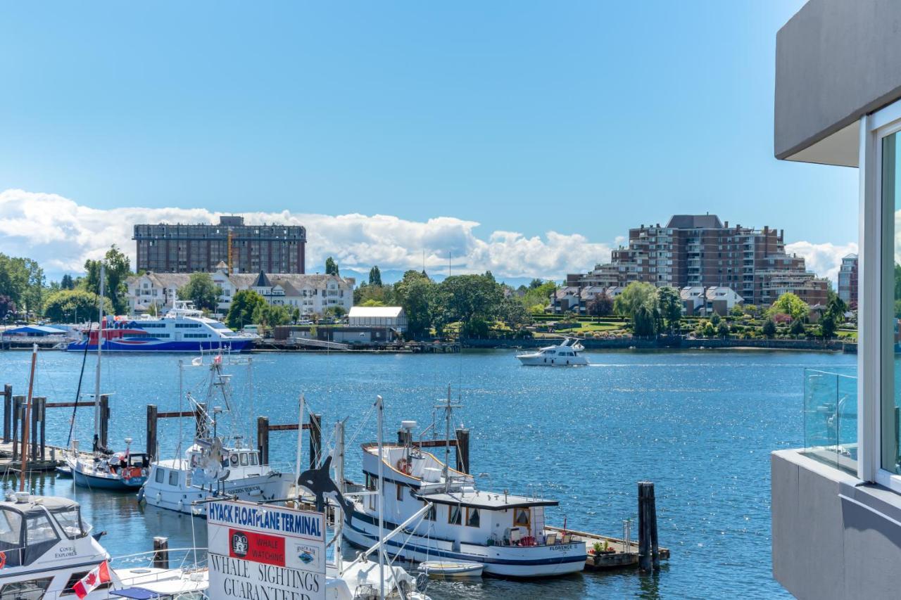 Victoria Regent Waterfront Hotel & Suites Exteriör bild