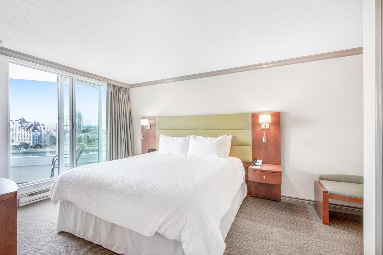 Victoria Regent Waterfront Hotel & Suites Exteriör bild