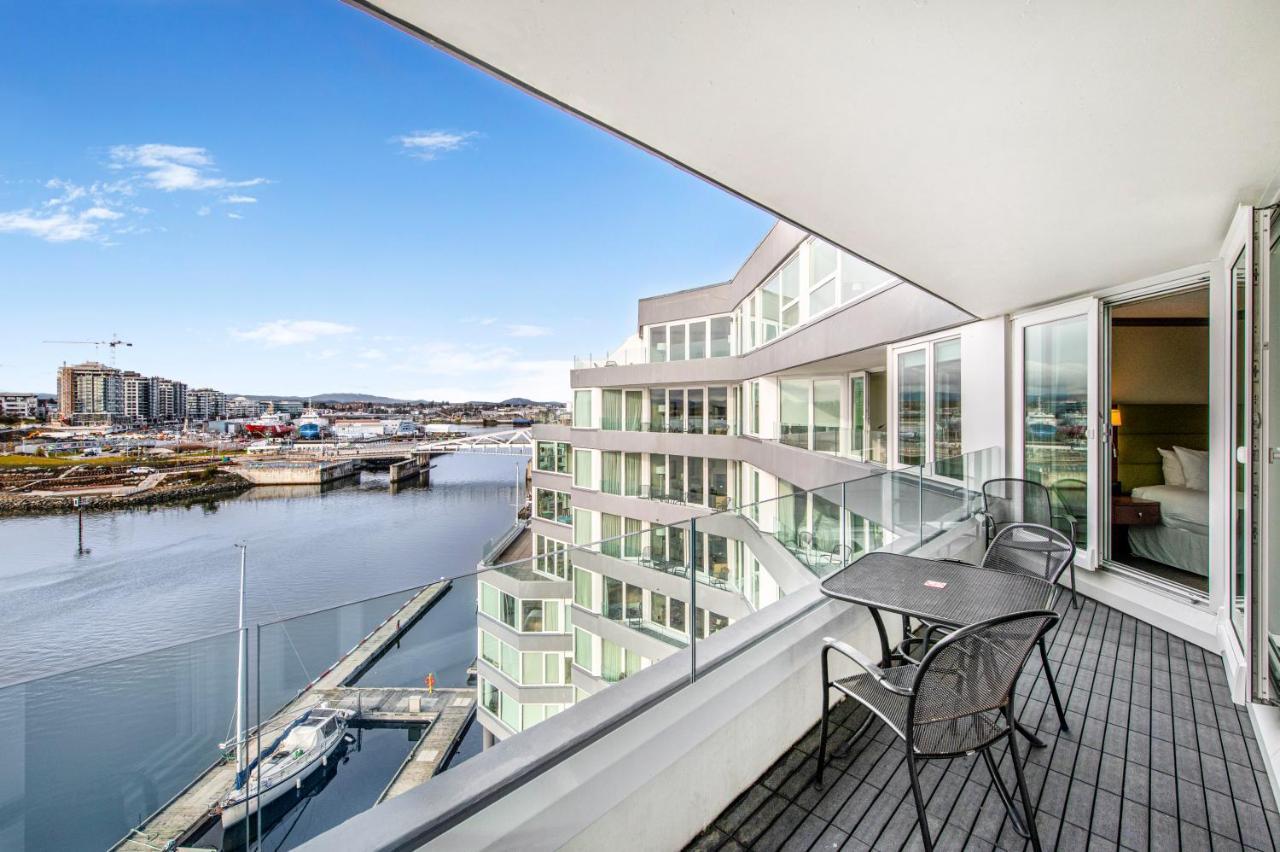 Victoria Regent Waterfront Hotel & Suites Exteriör bild