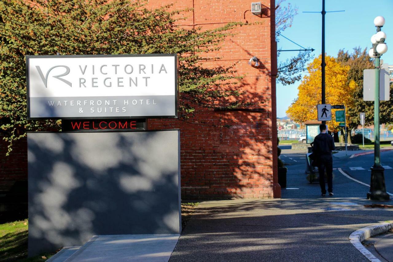 Victoria Regent Waterfront Hotel & Suites Exteriör bild