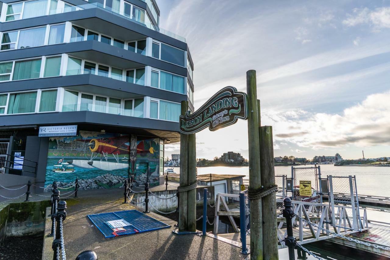 Victoria Regent Waterfront Hotel & Suites Exteriör bild