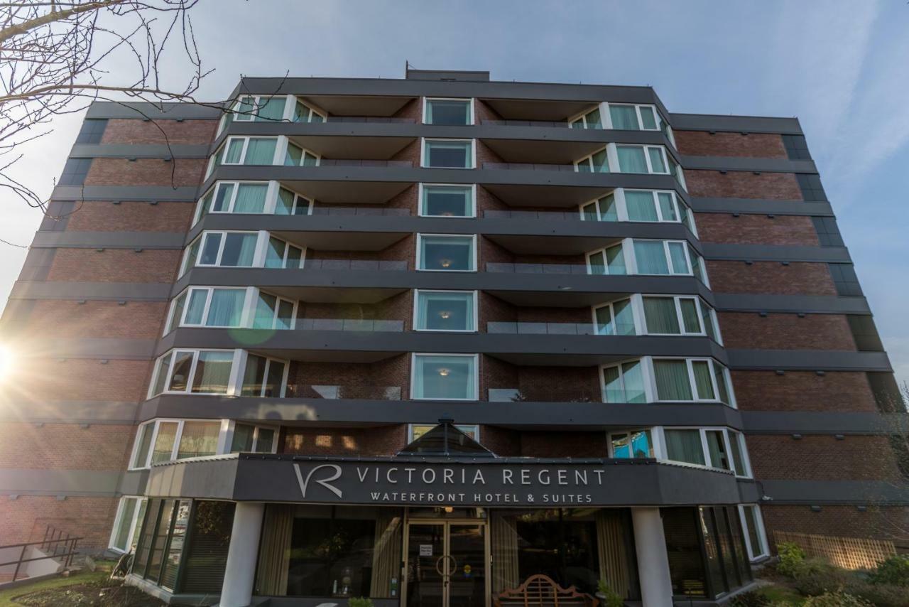 Victoria Regent Waterfront Hotel & Suites Exteriör bild